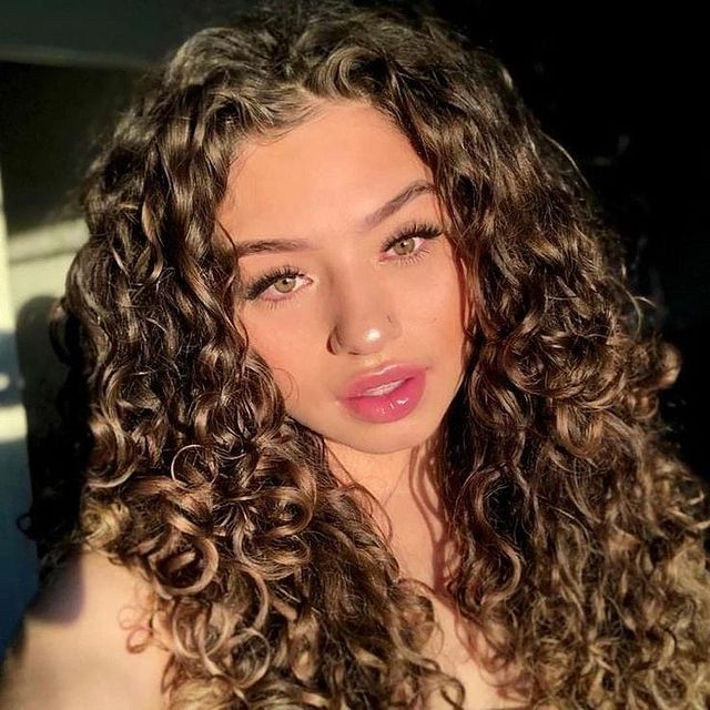 2025 Hot Sale High-Quality Curly Hair Toppers for Women with Thinning Hair