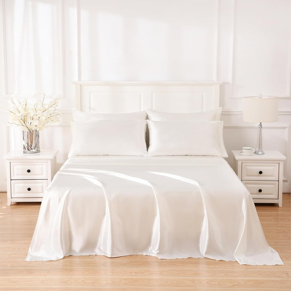 4 Piece Luxury Satin Bed Sheets Set with Pillowcases - Ultra Soft & Silky, Hypoallergenic